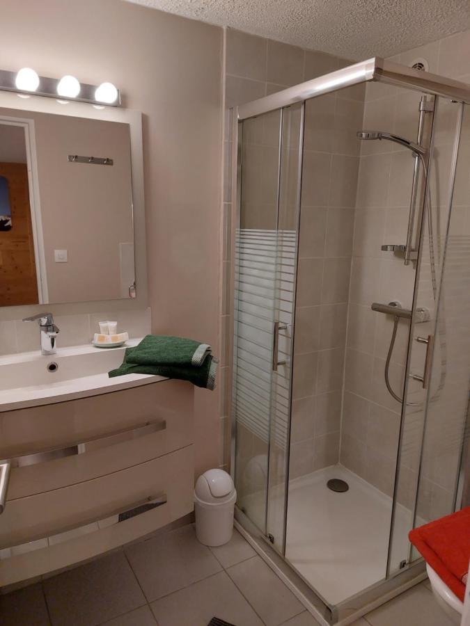 Studio Au Pied Des Montagnes Le Bourg-dʼOisans Eksteriør billede