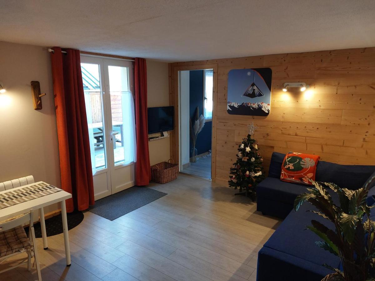 Studio Au Pied Des Montagnes Le Bourg-dʼOisans Eksteriør billede